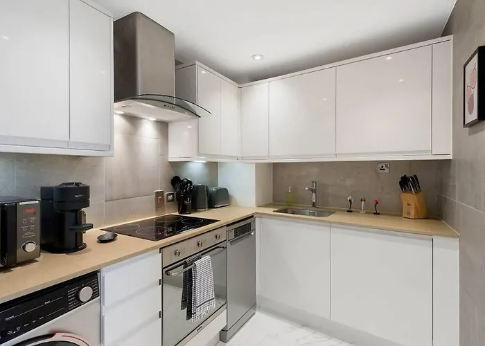 Lovely Chelsea Apartment